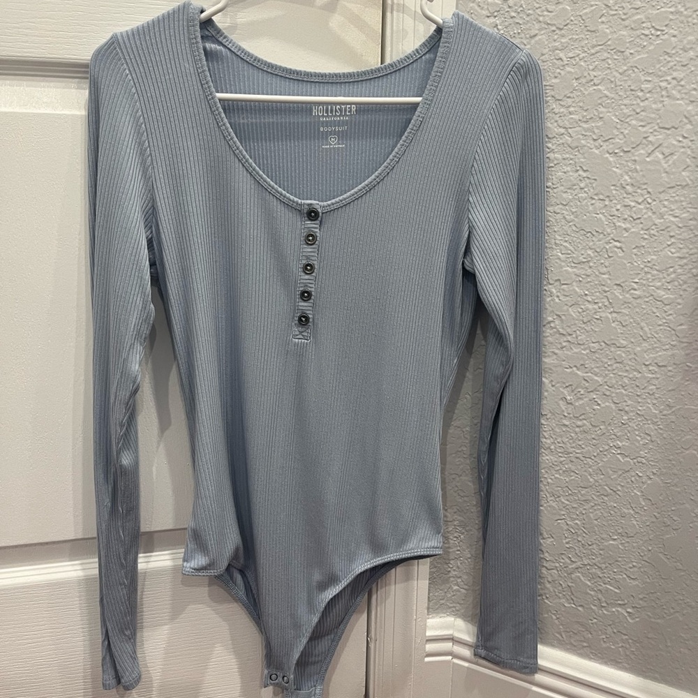 Hollister light blue clasp body suit